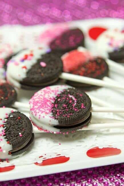 Valentine's Day Oreo Pops