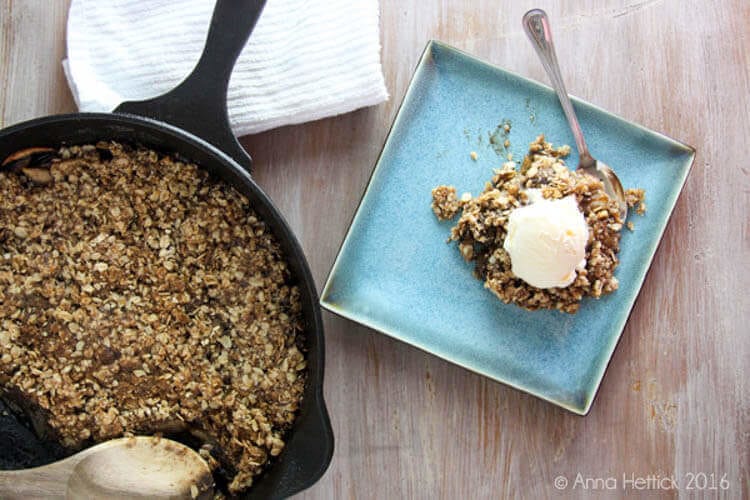 https://foodanddiy.com/wp-content/uploads/2016/06/Skillet-Apple-Crisp-16-750x500.jpg