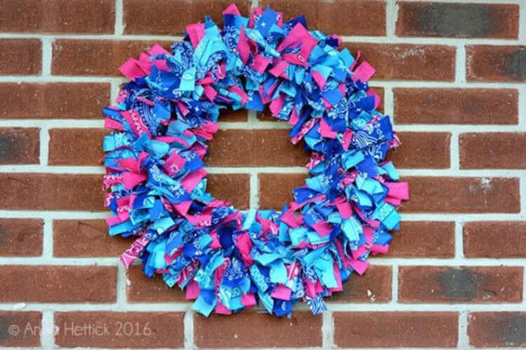 DIY Bandana Wreath Tutorial